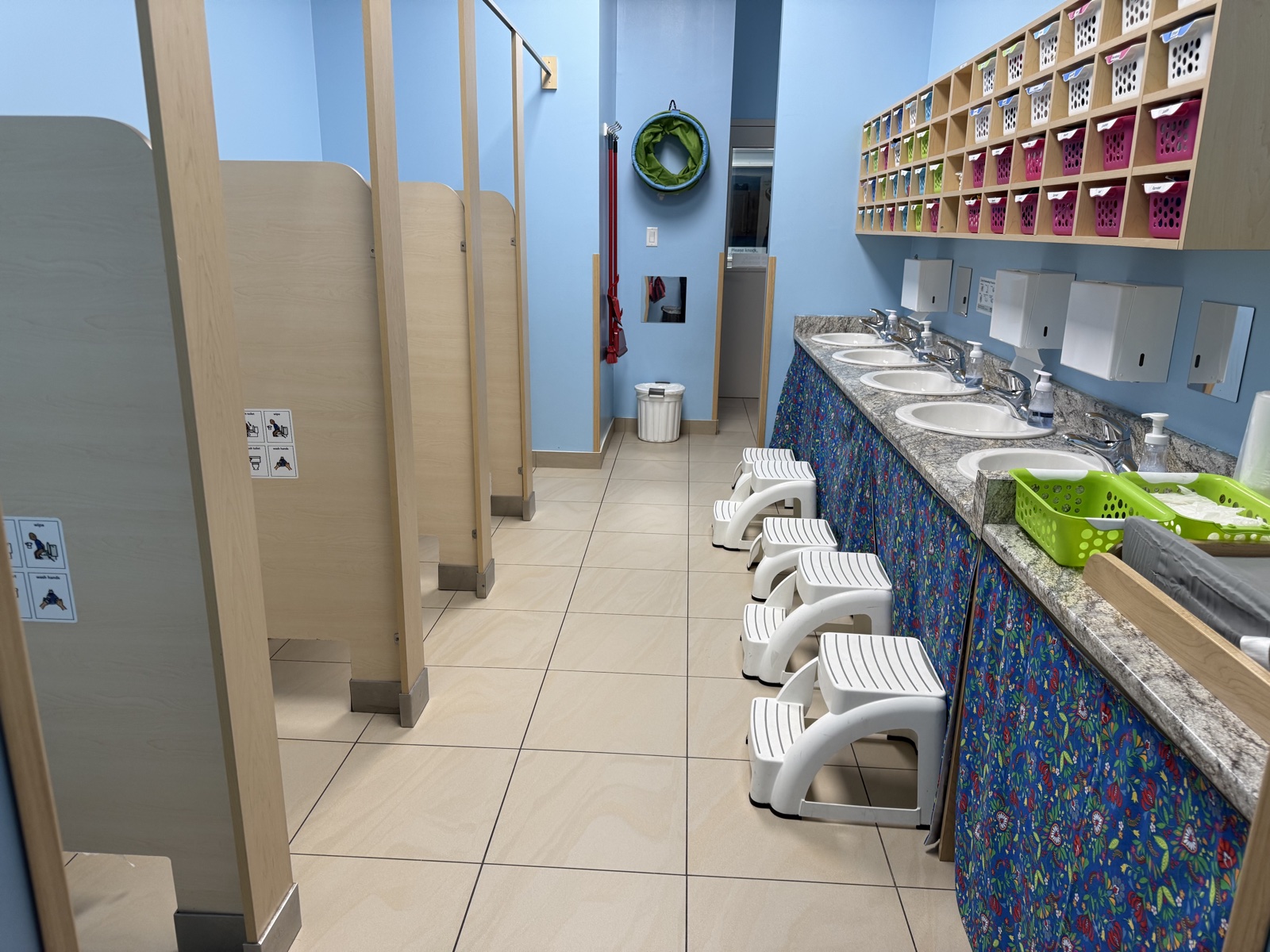 Casa 1 2 Washrooms
